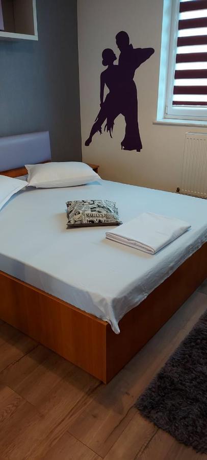 Sghaus Constanta Apartment ภายนอก รูปภาพ